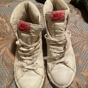 What battered high top air-forces